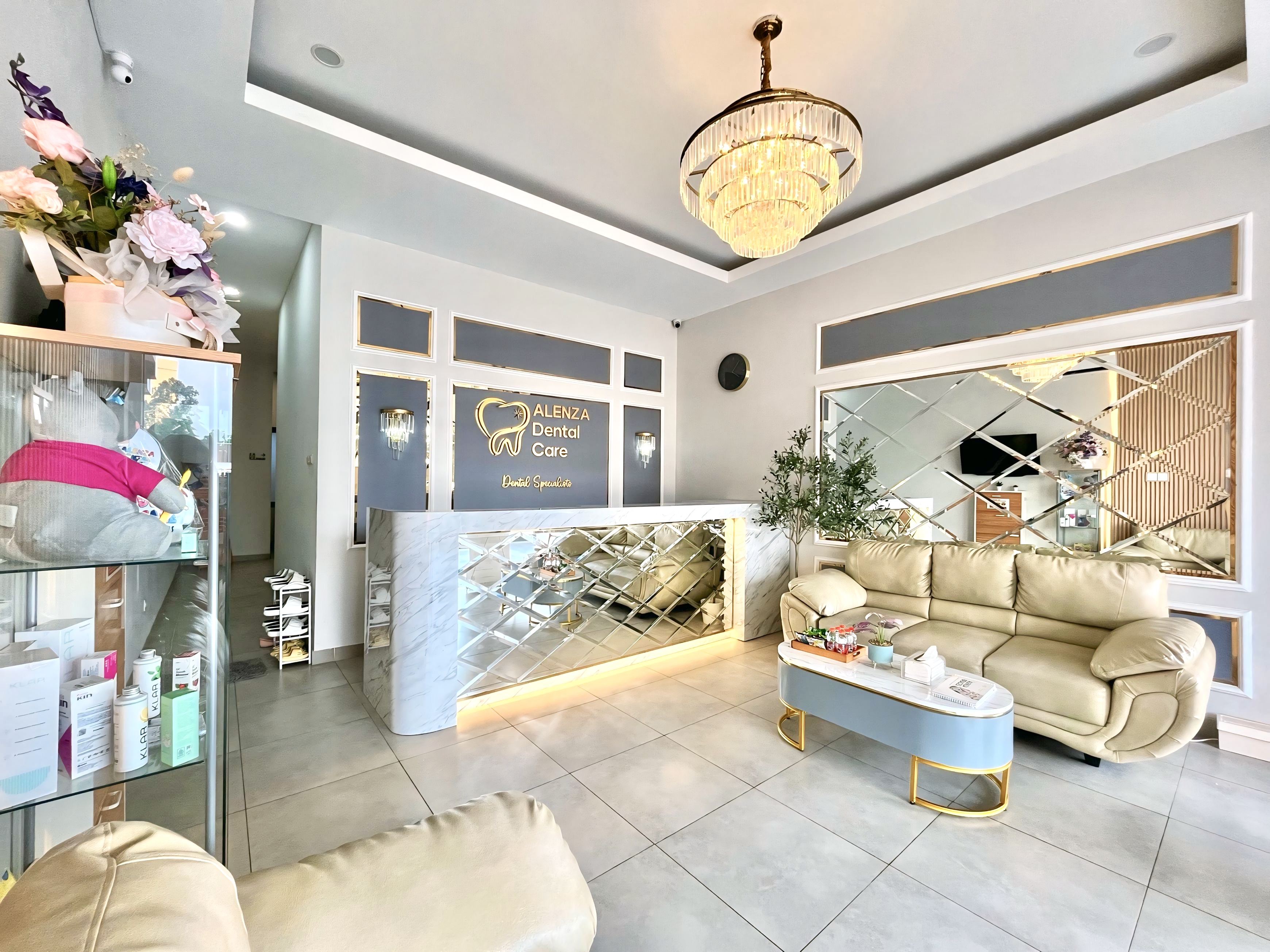 Interior premium Alenza Dental Care